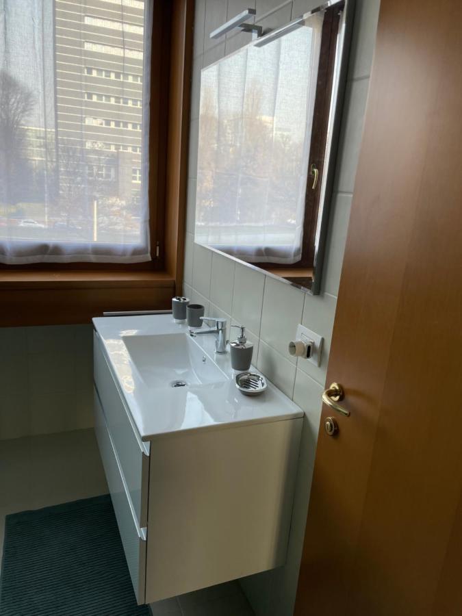 Bicocca Apartment Милан Экстерьер фото
